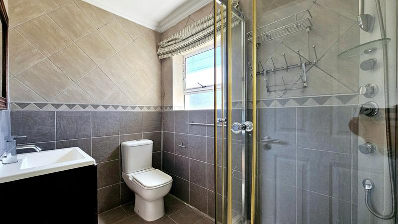 3 Bedroom Property for Sale in Dana Bay Western Cape